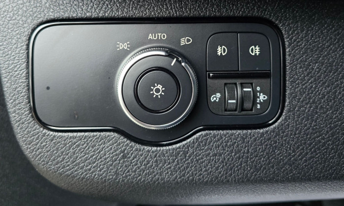 Mercedes Sprinter photo 6