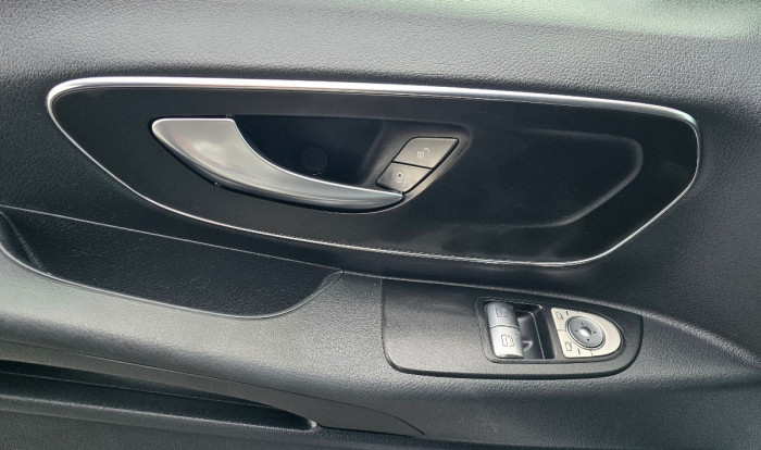 Mercedes Vito cu TVA - Autolux.md Mercedes Vito cu TVA photo 7