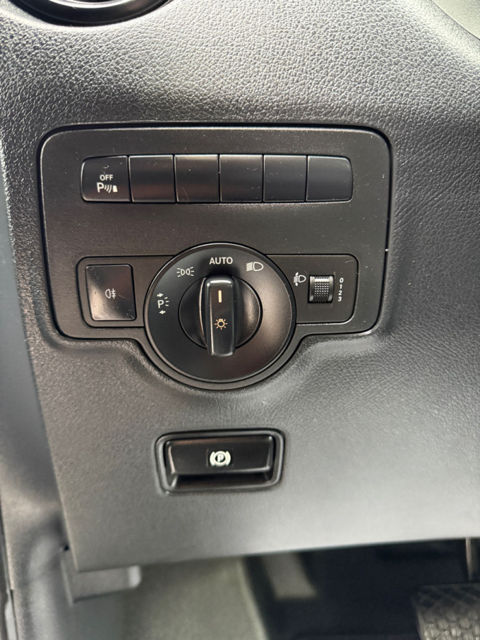 Mercedes Vito - Autolux.md Mercedes Vito photo 12