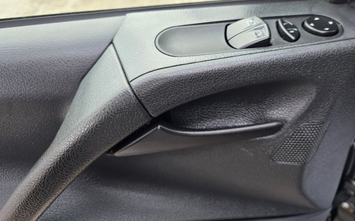 Mercedes Vito - Autolux.md Mercedes Vito photo 6