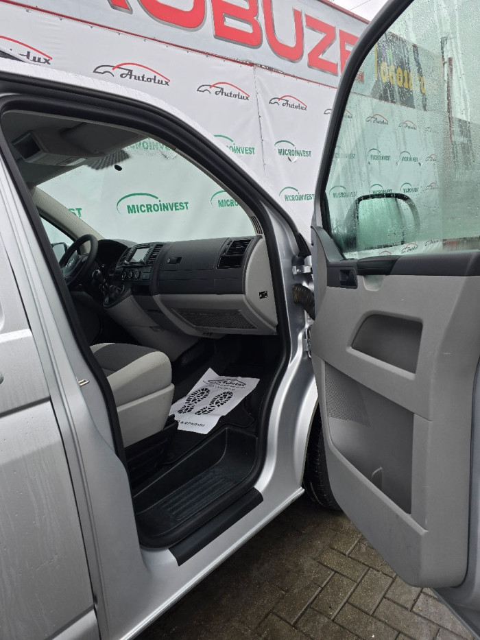 Volkswagen Transporter cu TVA photo 9