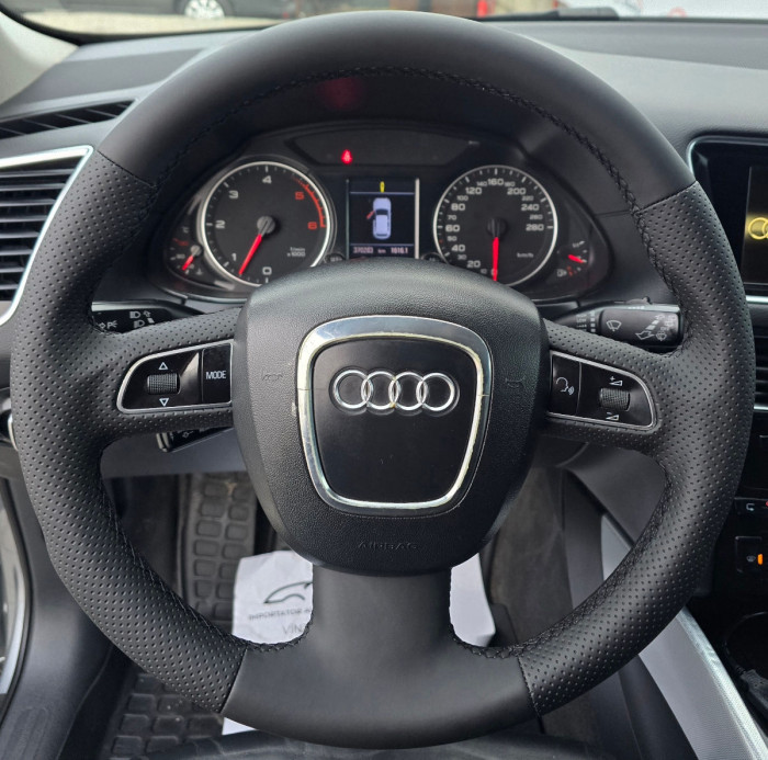 Audi Q5 photo 9