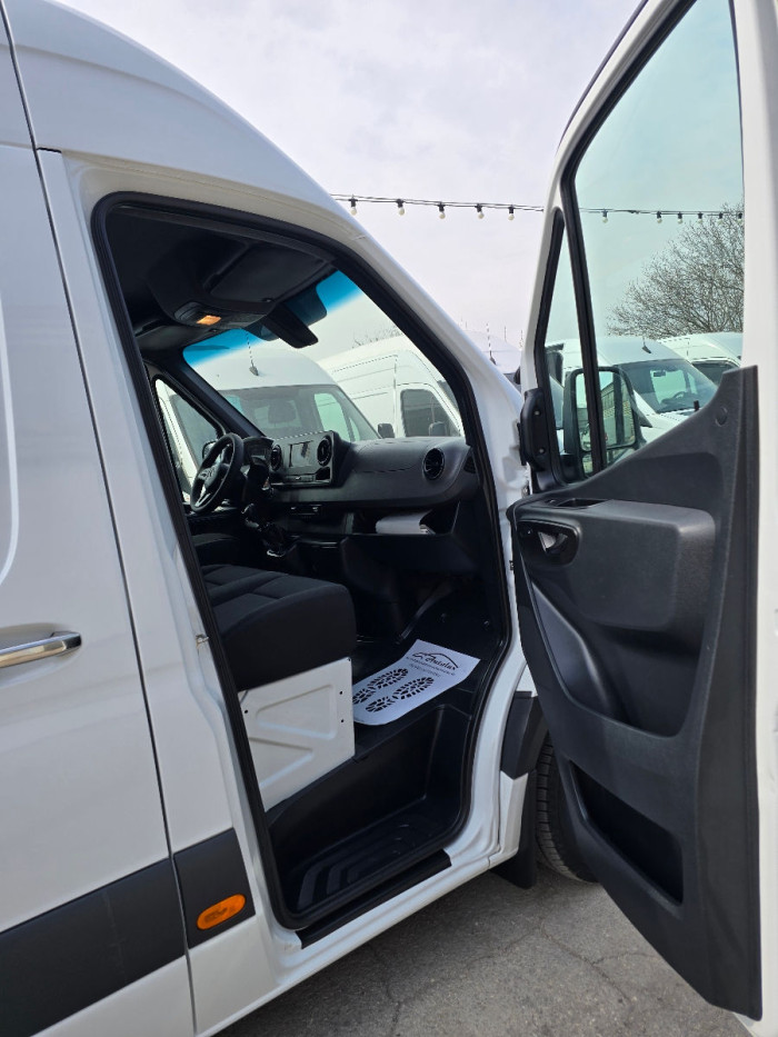 Mercedes Sprinter - Autolux.md Mercedes Sprinter photo 13