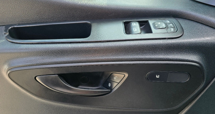 Mercedes Sprinter - Autolux.md Mercedes Sprinter photo 8