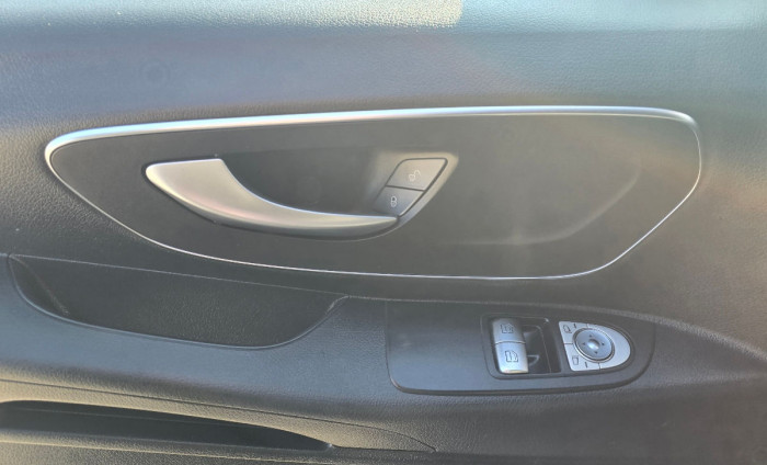 Mercedes Vito cu TVA - Autolux.md Mercedes Vito cu TVA photo 5