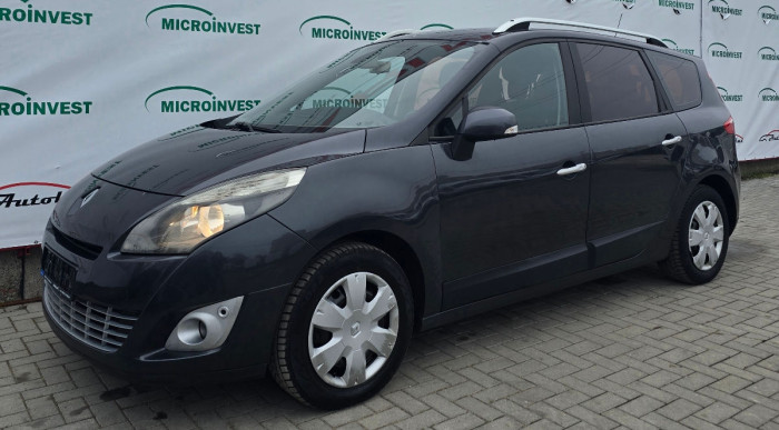 Renault Grand Scenic photo 2