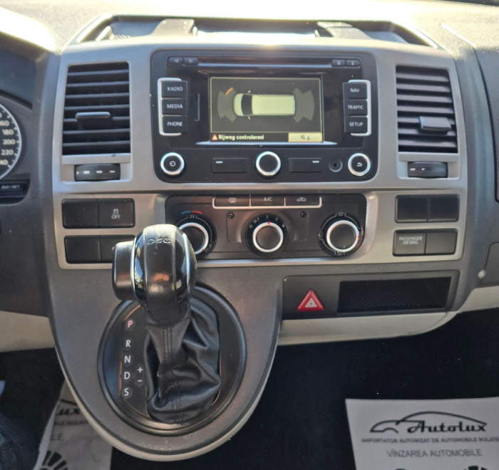 Volkswagen Transporter photo 9