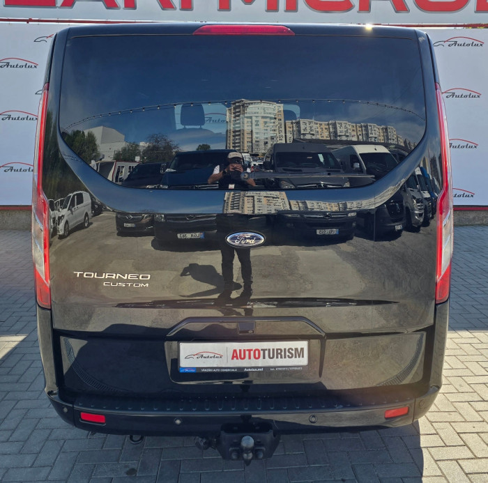 Ford Custum tourneo photo 13