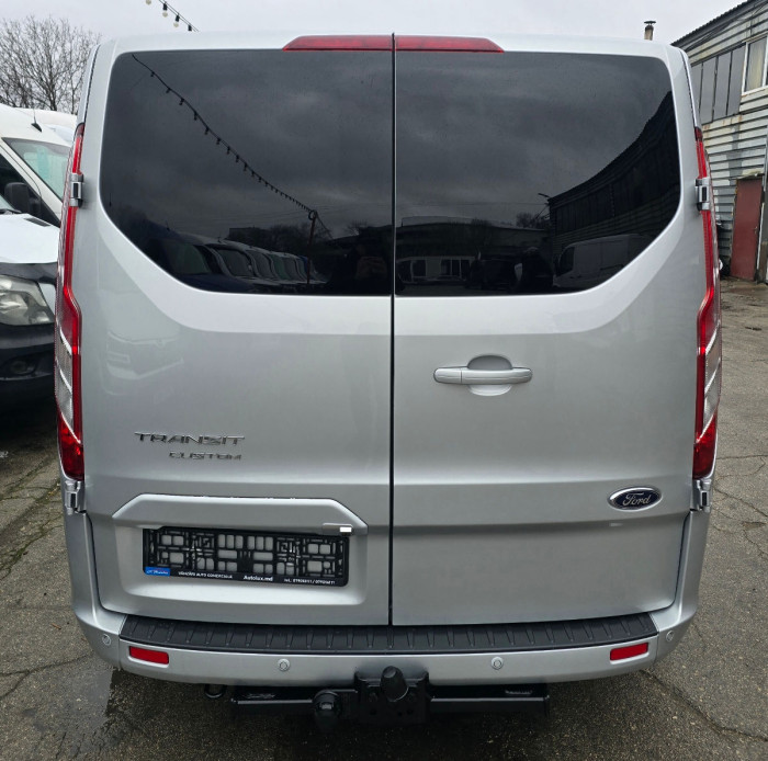 Ford Transit Custum photo 13