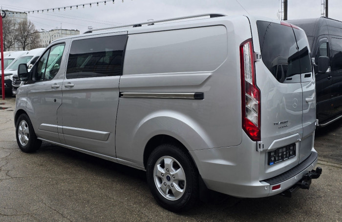 Ford Transit Custum photo 3