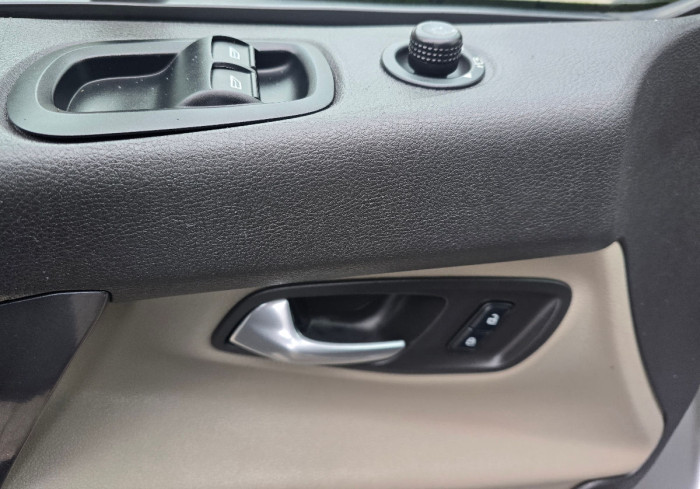 Ford Transit Custum photo 7