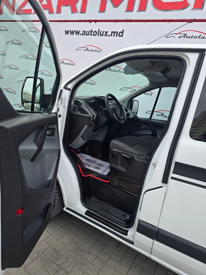 Ford Transit custum photo 8