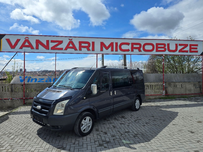 Ford Transit photo