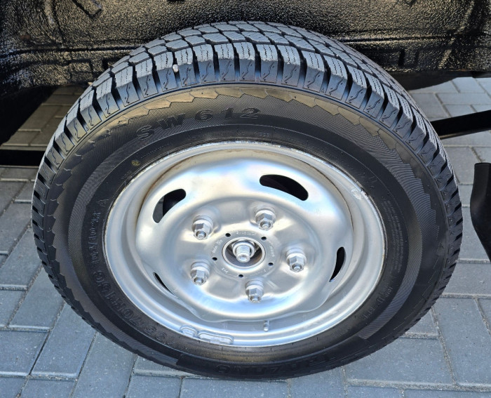 Ford Transit photo 5