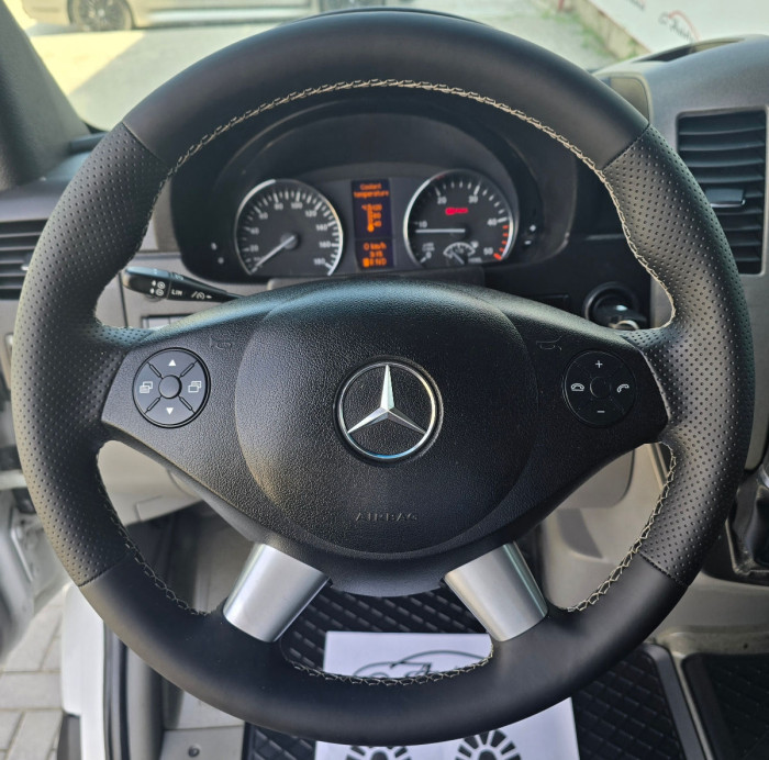 Mercedes Sprinter cu TVA photo 8
