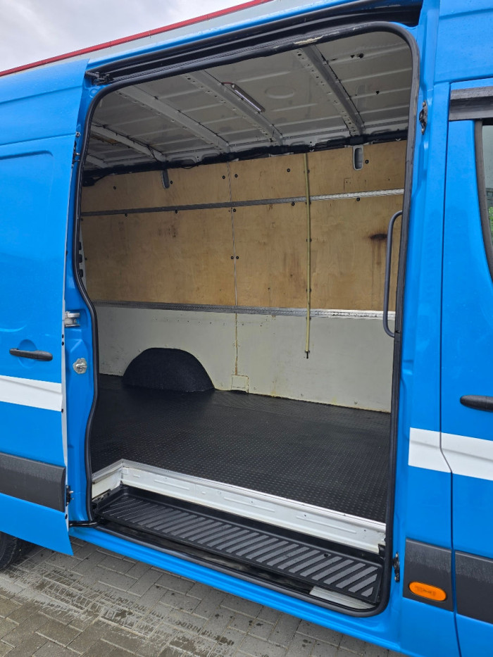 Mercedes Sprinter cu TVA photo 10