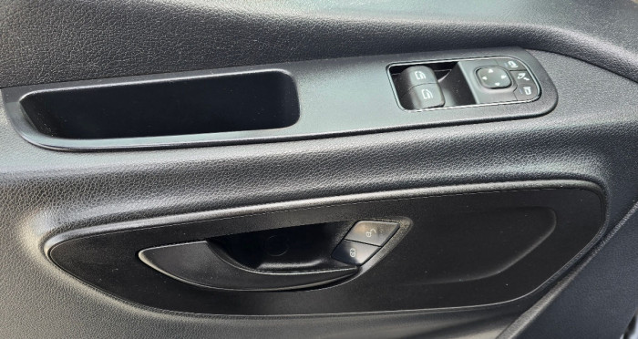 Mercedes Sprinter - Autolux.md Mercedes Sprinter photo 6