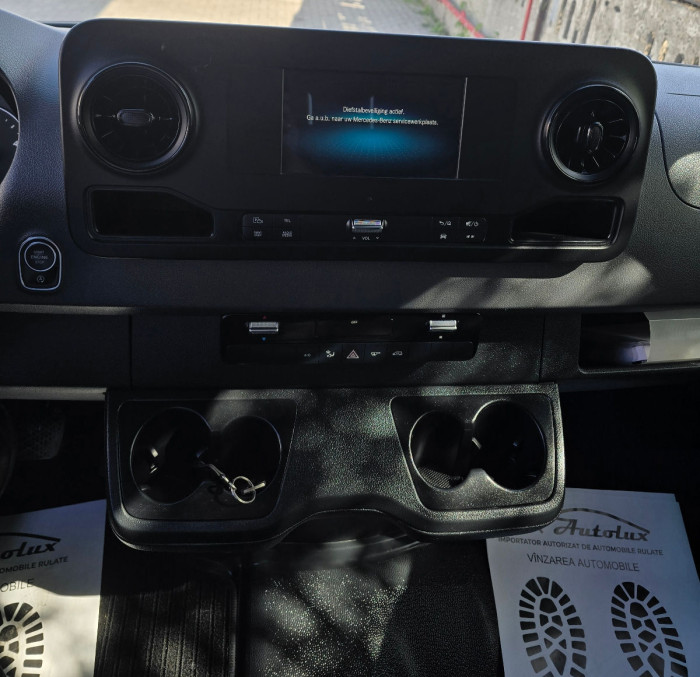 Mercedes Sprinter photo 6