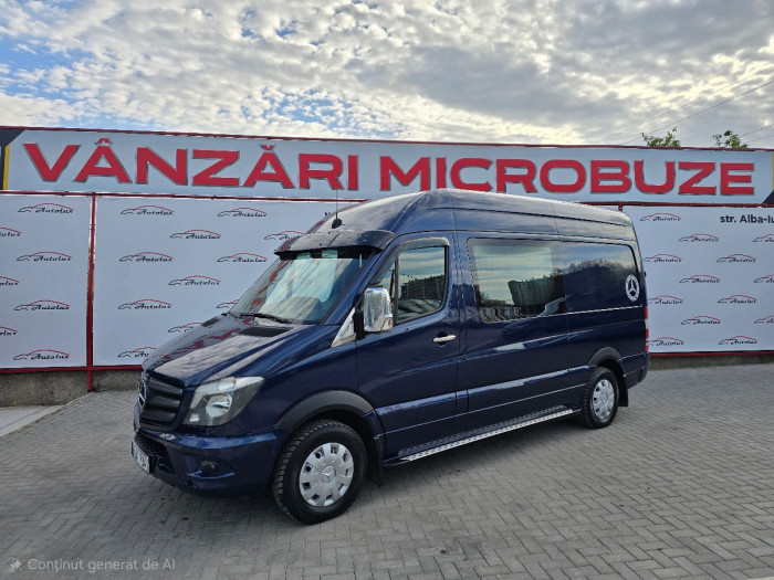 Mercedes Sprinter photo