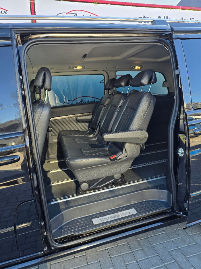 Mercedes Viano photo 5