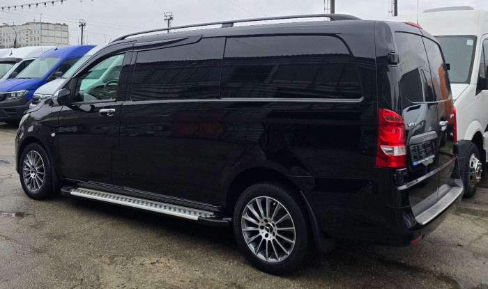 Mercedes Vito photo 3