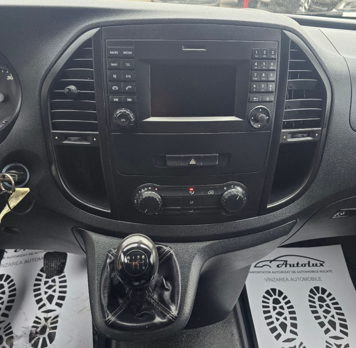 Mercedes Vito photo 6
