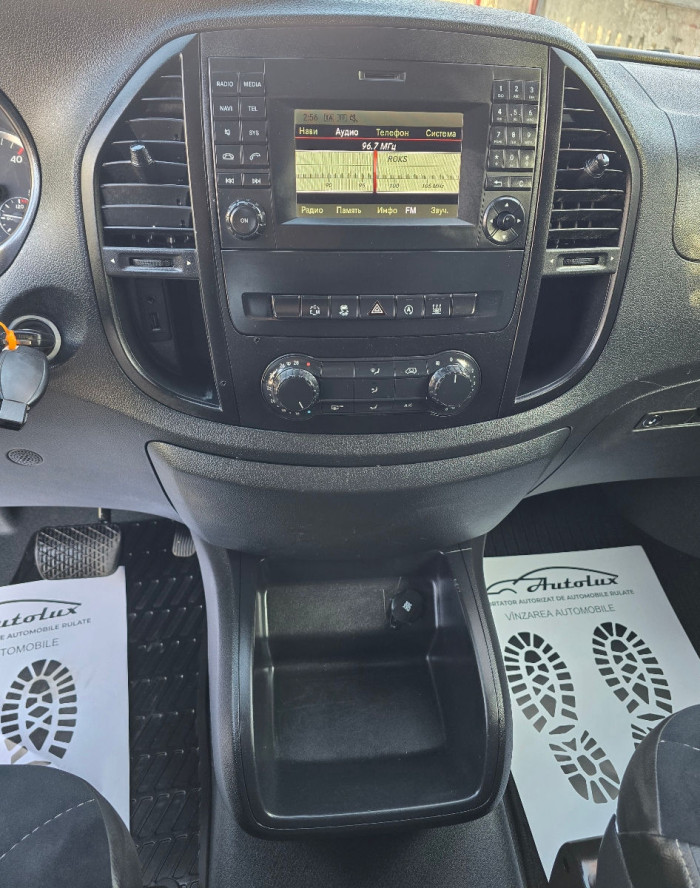 Mercedes Vito photo 10
