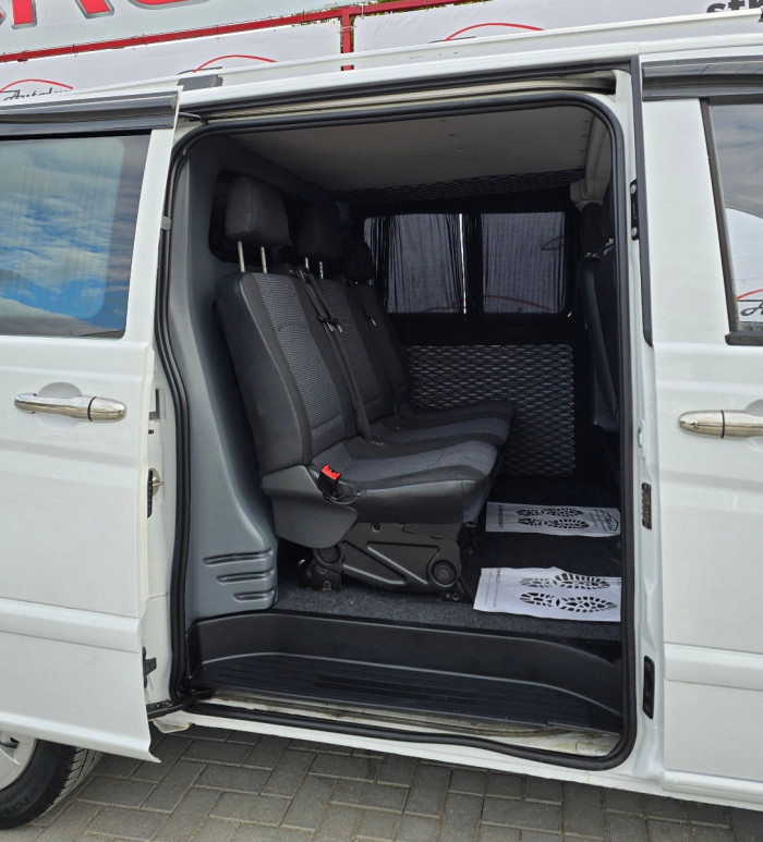 Mercedes Vito photo 8