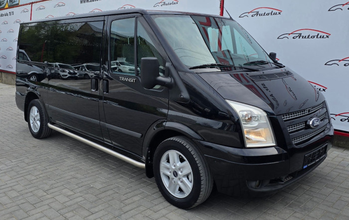 Ford Transit photo 1
