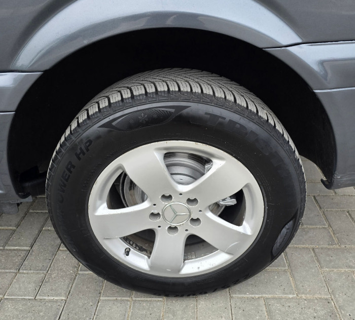 Mercedes Vito photo 5