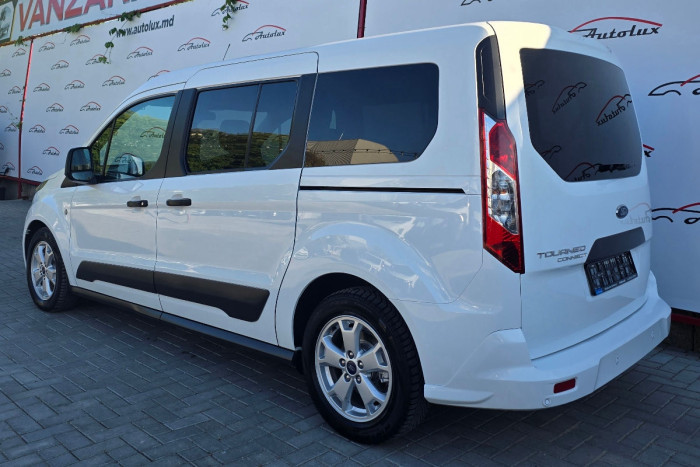 Ford Tourneo Connect photo 3