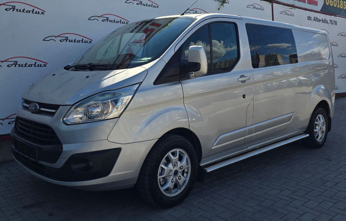 Ford Transit custum photo 2