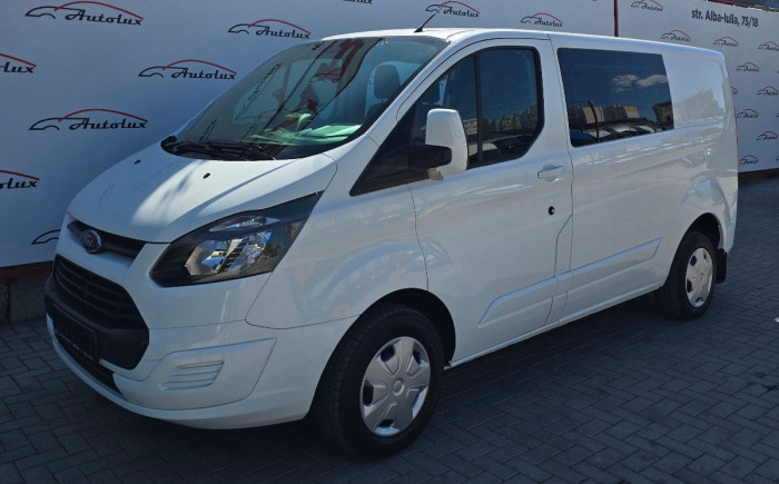 Ford Transit custum photo 2