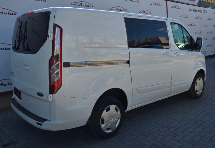 Ford Transit custum photo 4