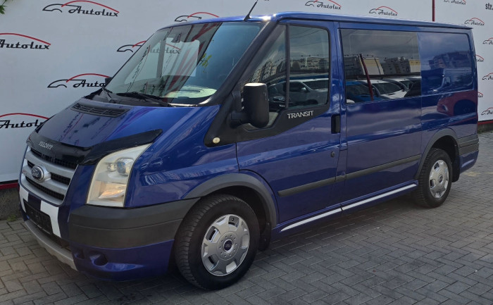 Ford Transit photo 2