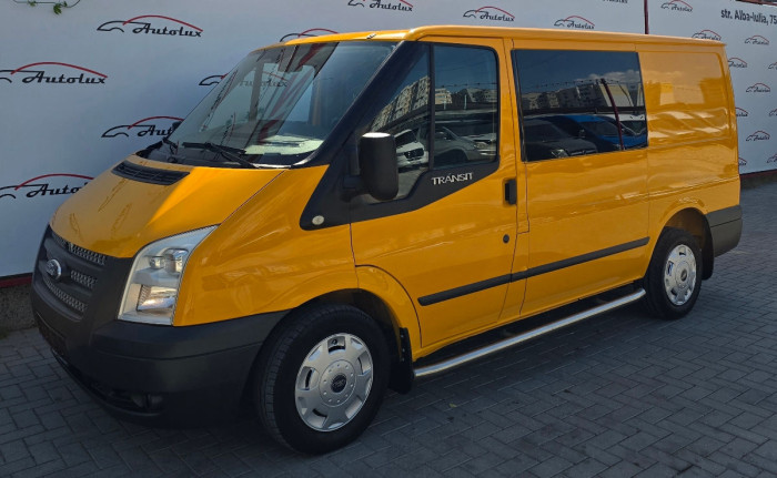 Ford Transit photo 2