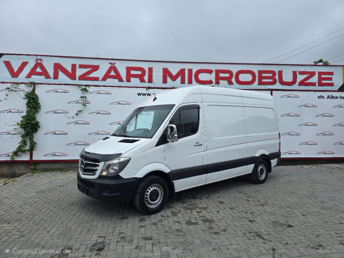 Mercedes Sprinter photo