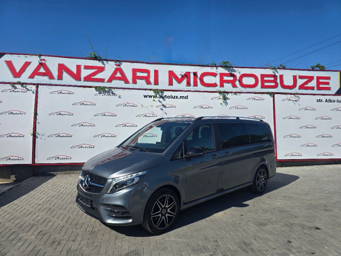 Mercedes V class photo