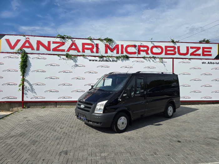 Ford Transit photo