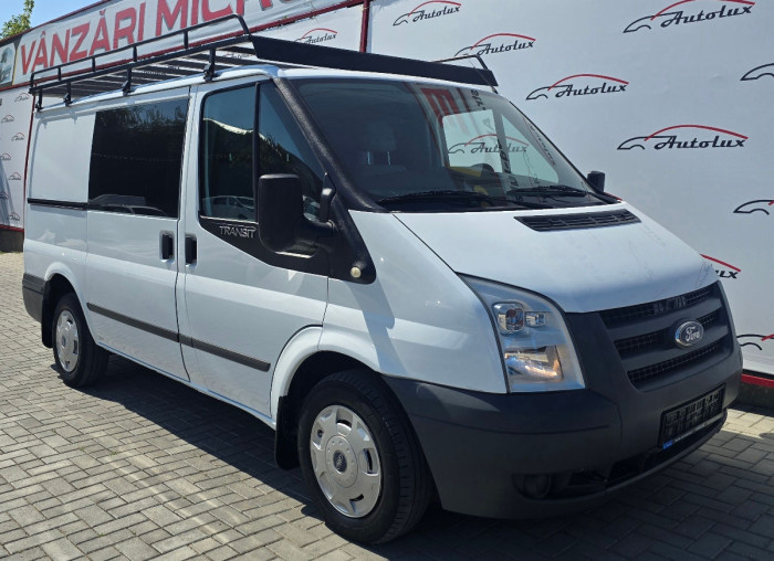 Ford Transit photo 1