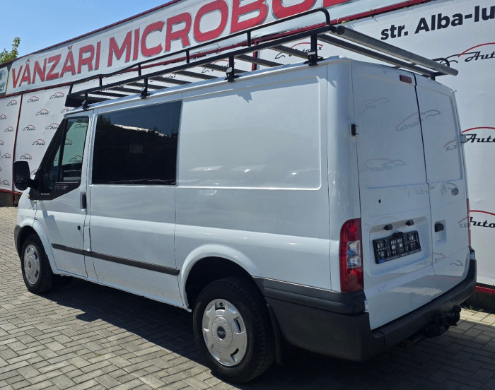 Ford Transit photo 3