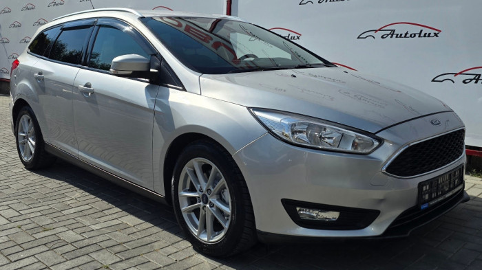 Ford Focus photo 1