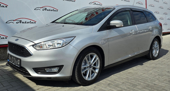 Ford Focus photo 2