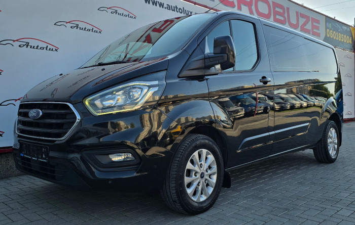 Ford Transit Custum photo 2