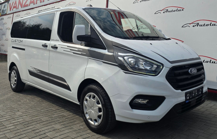 Ford Transit Custum photo 1