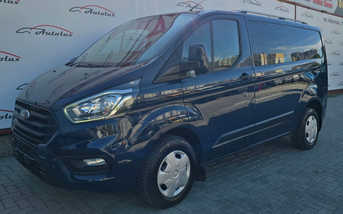 Ford Transit Custum photo 2