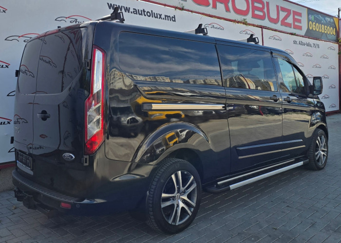 Ford Transit Custum photo 4