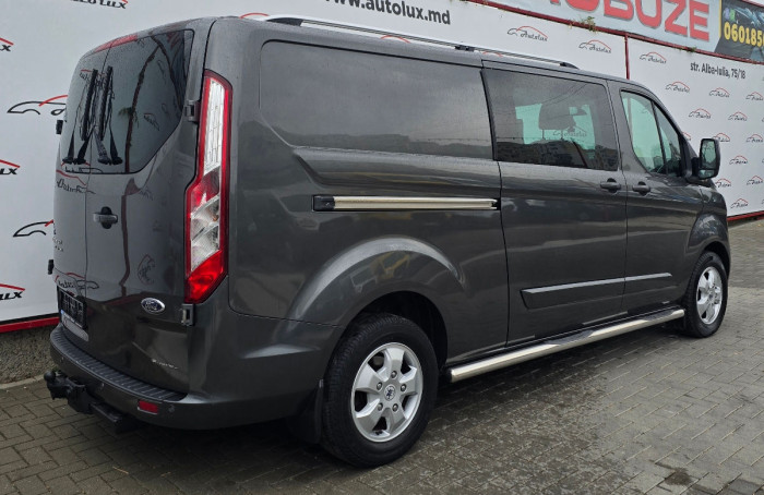 Ford Transit Custum photo 4