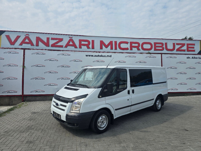 Ford Transit photo