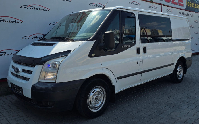 Ford Transit photo 1